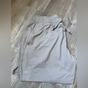 Under Armour UA Meridian Mens Size 2XL 7" Soft Shorts Gray Stretch Soccer Run